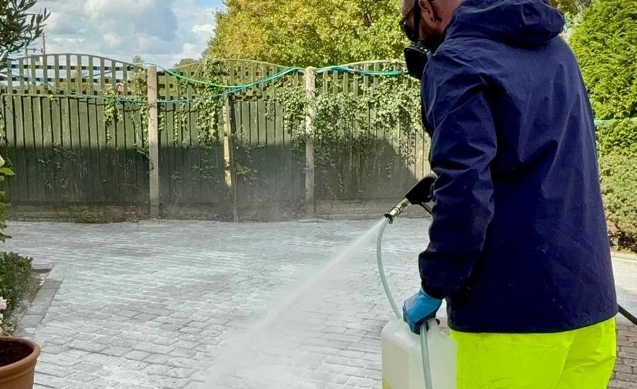 Patio and driveway pressure washing in Derby